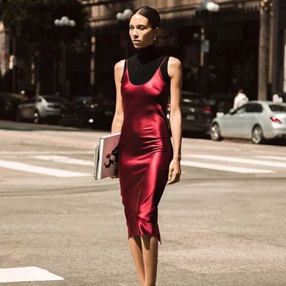Tylynn Nguyen red slipdress valentines - Picture 1 of 6